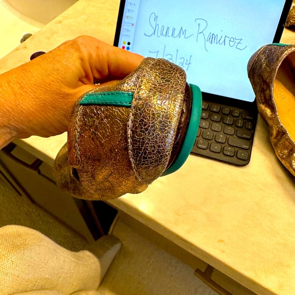 Tieks Love Potion 2024 release size 8, brand new in box. Unavailable release. - Picture 5 of 7